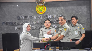 Tambah Kecepatan Produksi Ternak Nasional, Kementan Lantik Direktur Baru